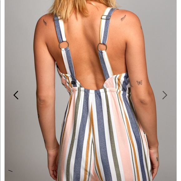 🌼 Rvca women’s striped ursan romper 🌼 - Picture 4 of 5